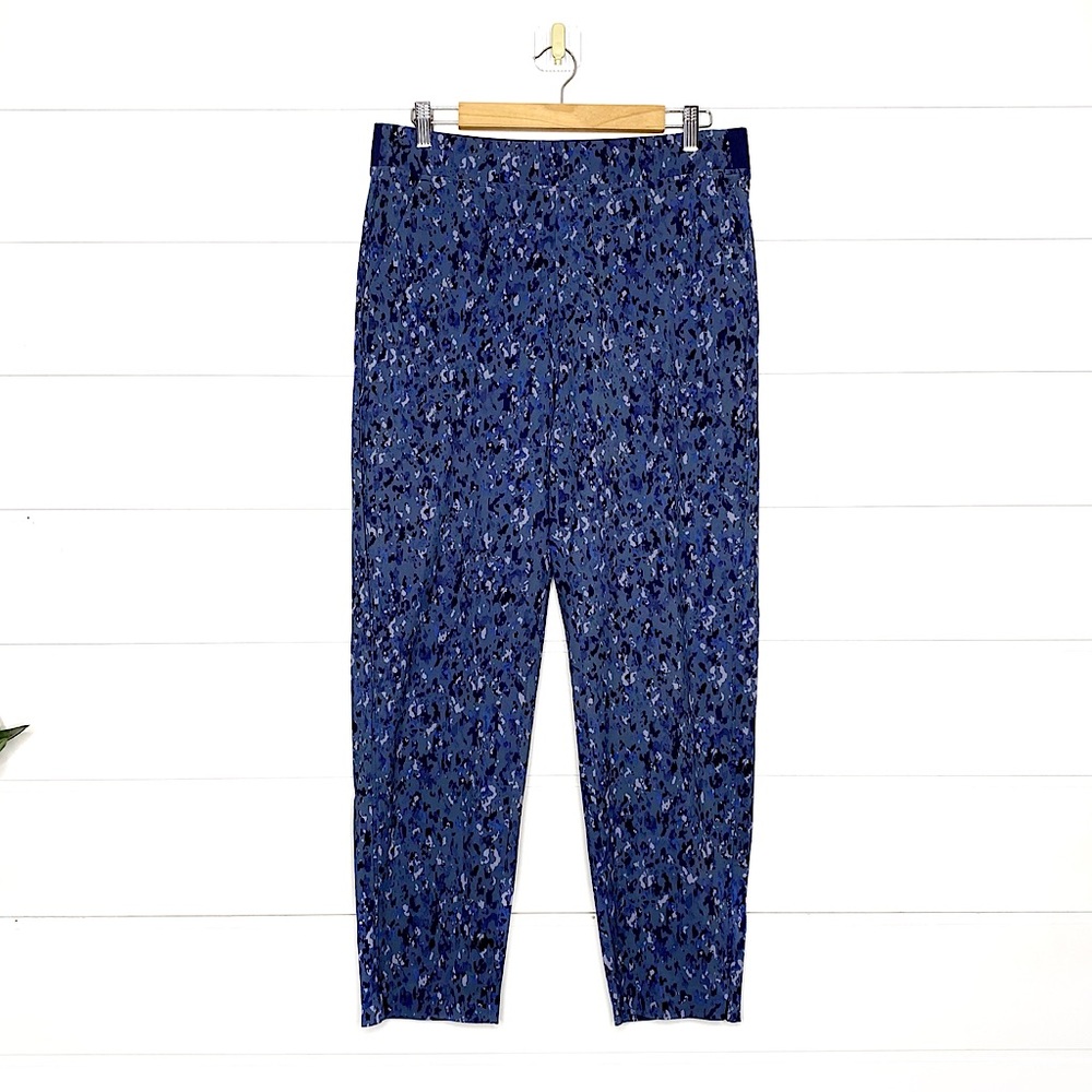 Athleta Blue Patterned Pants - Picture 2 of 12